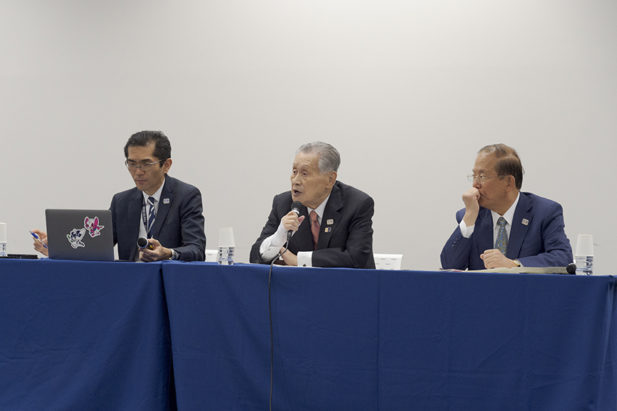 「東京2020オリンピック・パラリンピック延期の発表」の写真です