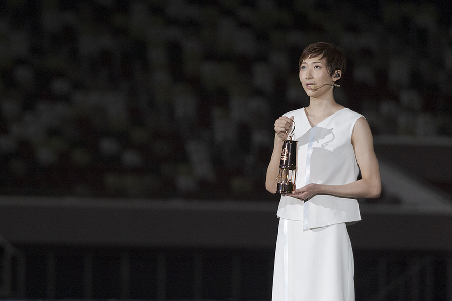Image of swimmer IKEE Rikako giving the message at the Olympic Stadium