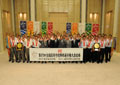 Two teams to play at Koshien visit the Tokyo Metropolitan Government
