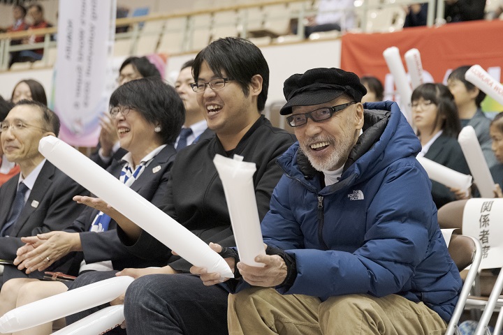 パラ応援大使の野村さんとテリーさんの写真