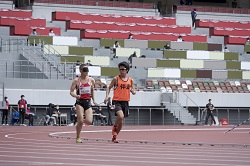 パラ陸上選手の画像