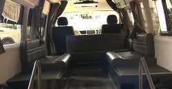 車内の画像