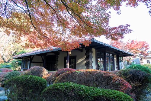 晩香廬外観