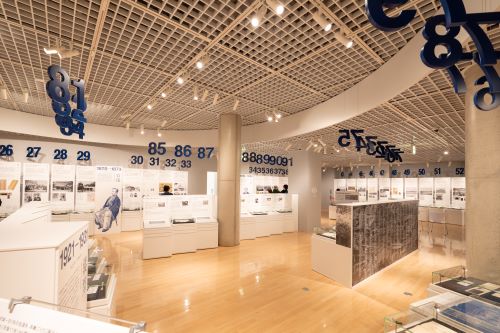 渋沢史料館本館