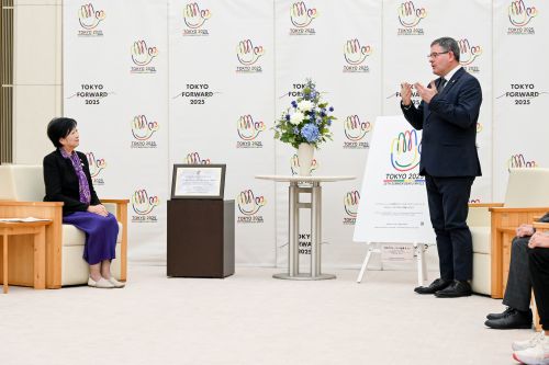 小池知事とコーサ会長