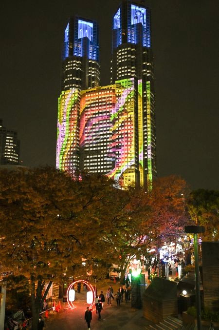 都庁プロジェクションマッピング