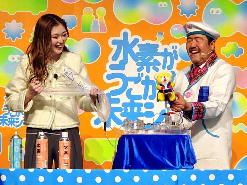 ゆうちゃみさんとチャーリー西村さん