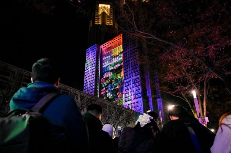 都庁舎のプロジェクションマッピングの写真